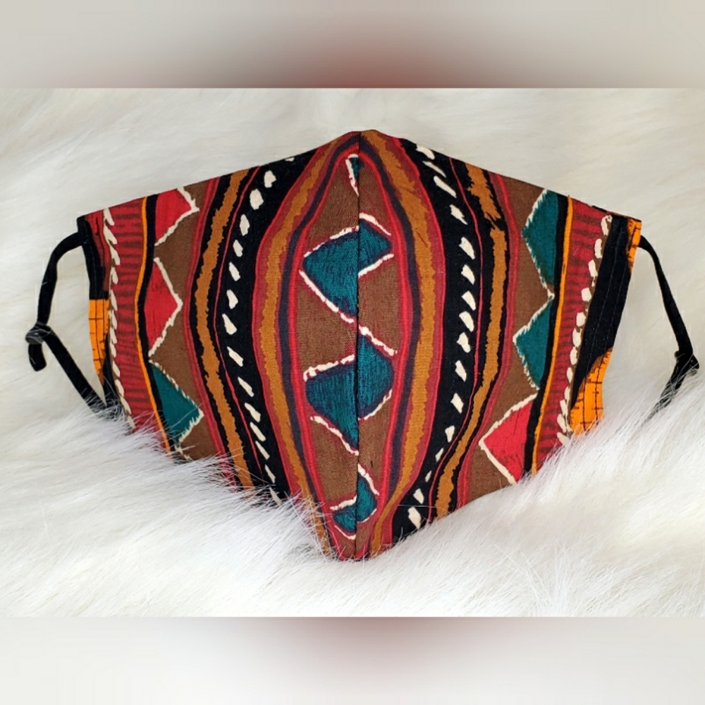 Handmade mask - Picture 1 of 2